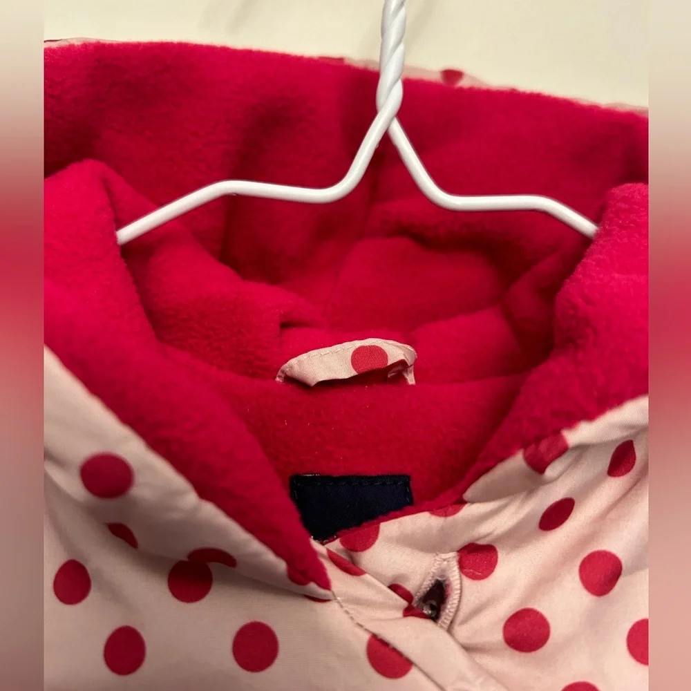 Baby Gap 3-6 mos kimono hood jacket. Off white/hot pink polka dot. Fleece lined